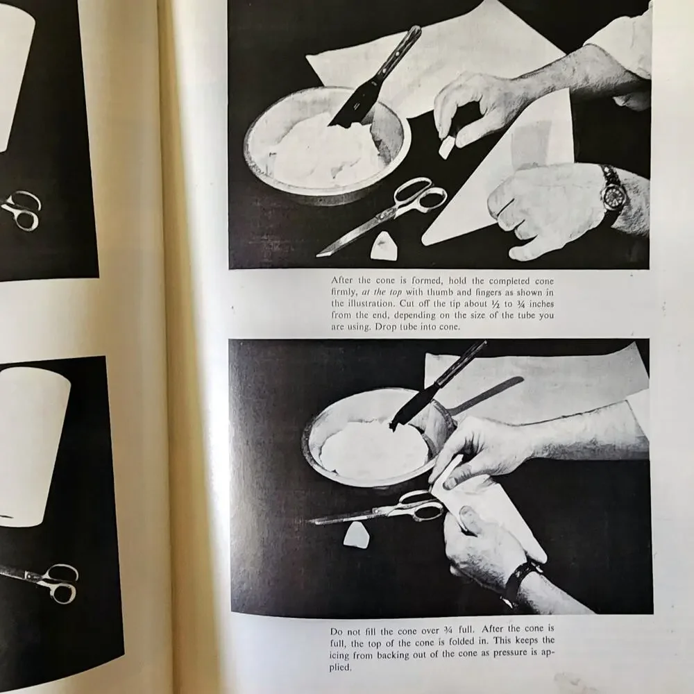 Modern Cake Decorating Wilton 1954 Second Edition Vintage Baking Cookbook Wilton